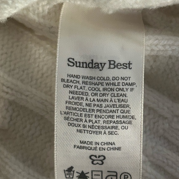 Sunday Best Peggy Cropped Sweater Medium - Picture 4 of 5